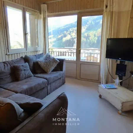 4 Pieces + Mezzanine Pour 8 Personnes Au Grand-bornand - Fr-1-458-220 Apartment